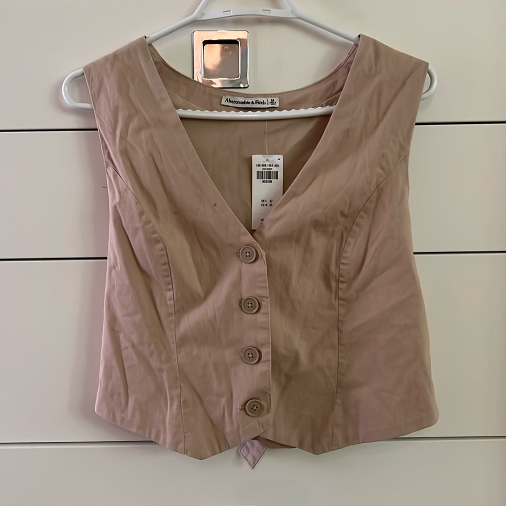 Abercrombie and fitch vest